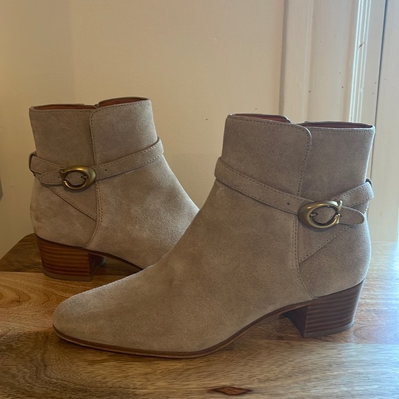 Coach Chrystie Suede Bootie | Size 7.5 | Oat - Picture 6 of 16